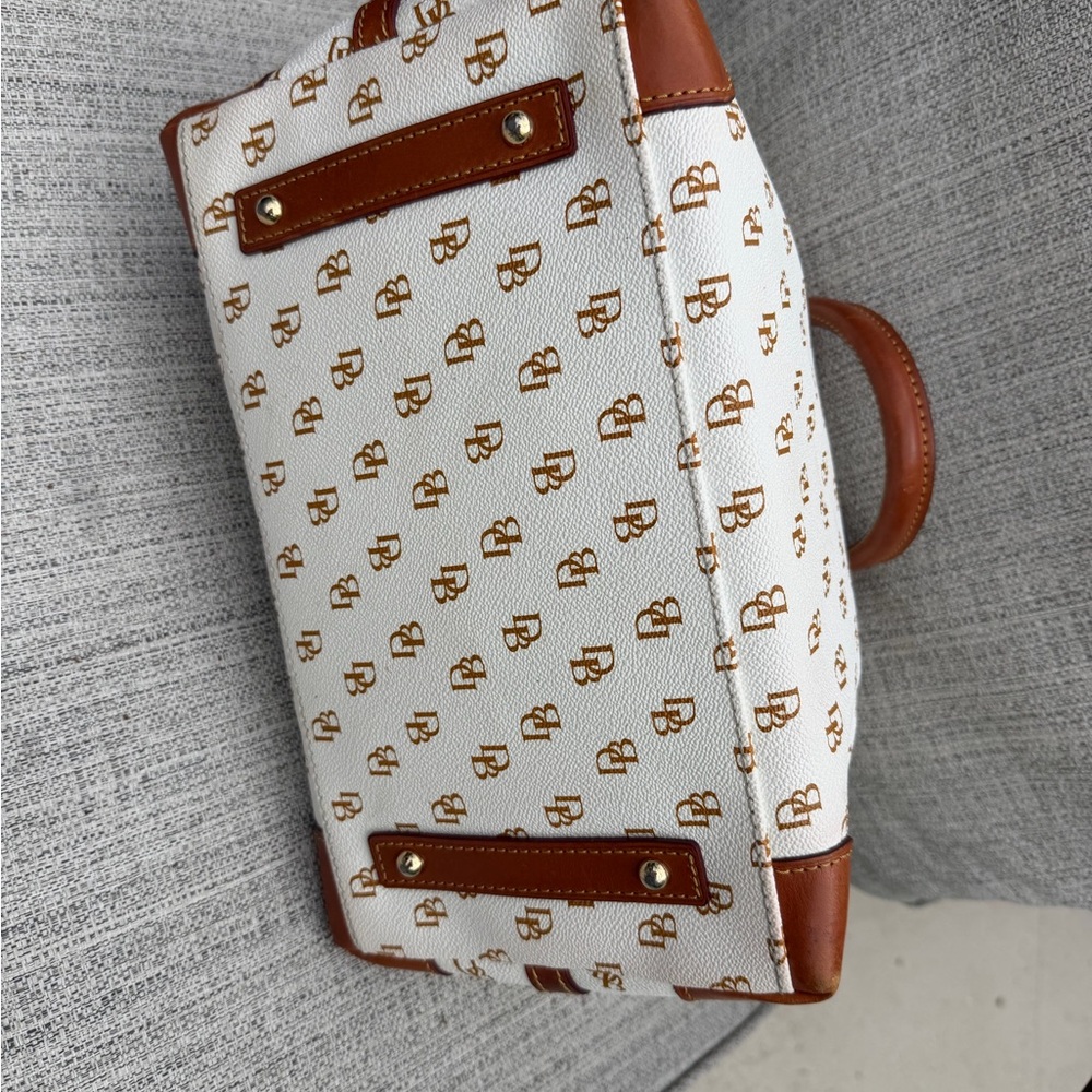 Dooney & Bourke White and Brown Large Satchel Leather Monogrammed Papers - Picture 10 of 12